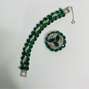 Vintage Weiss Green And White Rhinestone Bracelet and Brooch, Exquisite Color